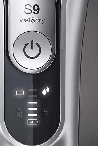 Braun Series 9 9370cc LED display